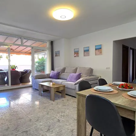 Nexthome Pool & Terrace יורט דה מאר
